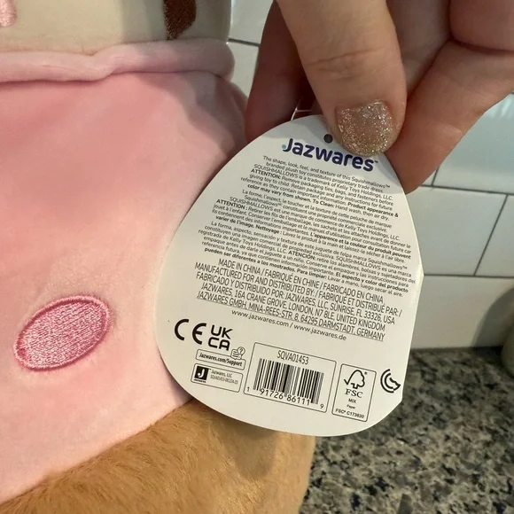 Squishmellow LARGE 18” Jenny Valentine’s Day Edition Pink Latte White Cream - Picture 3 of 5